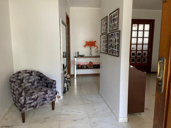 Imagem Casa com 4 Quartos à Venda, 275 m² em Nossa Senhora De Fátima - Santa Maria Imagem Casa com 4 Quartos à Venda, 275 m² em Nossa Senhora De Fátima - Santa Maria