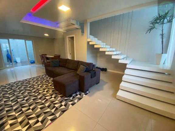 Imagem Sobrado com 3 Quartos à Venda, 189 m² em Oficinas - Ponta Grossa