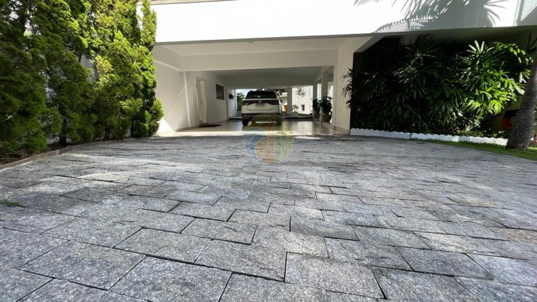 Imagem Casa com 4 Quartos à Venda, 11.500 m² em Centro - Bombinhas