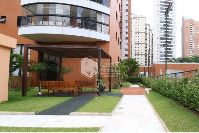 Imagem Apartamento com 3 Quartos à Venda, 195 m² em Panamby - São Paulo Imagem Apartamento com 3 Quartos à Venda, 195 m² em Panamby - São Paulo