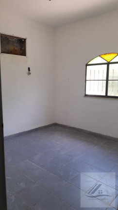Imagem Casa com 2 Quartos à Venda, 360 m²