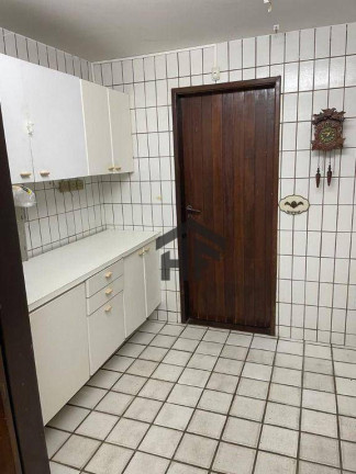 Imagem Casa com 3 Quartos à Venda ou Locação, 380 m² em Pina - Recife Imagem Casa com 3 Quartos à Venda ou Locação, 380 m² em Pina - Recife