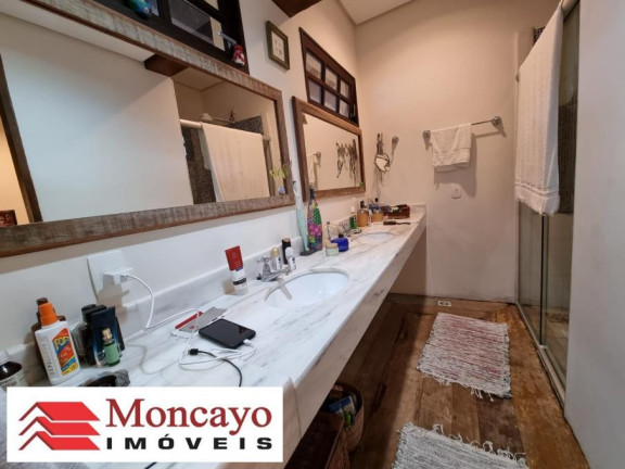 Imagem Sobrado com 6 Quartos à Venda, 700 m² em Loteamento Recanto Sandra - Caraguatatuba Imagem Sobrado com 6 Quartos à Venda, 700 m² em Loteamento Recanto Sandra - Caraguatatuba