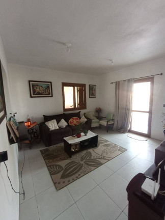 Imagem Casa com 7 Quartos à Venda,  em Nova Tramandaí - Tramandaí