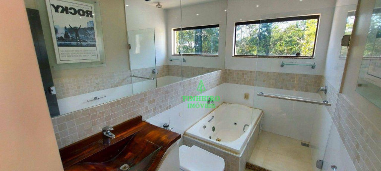 Imagem Casa com 4 Quartos à Venda, 461 m² em Camboinhas - Niterói Imagem Casa com 4 Quartos à Venda, 461 m² em Camboinhas - Niterói