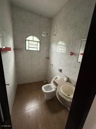 Imagem Casa com 2 Quartos à Venda, 300 m² em Loteamento Tropical Verde - Goiânia Imagem Casa com 2 Quartos à Venda, 300 m² em Loteamento Tropical Verde - Goiânia