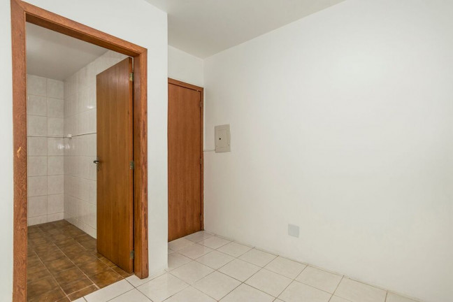 Imagem Apartamento com 2 Quartos à Venda, 61 m² em Teresópolis - Porto Alegre