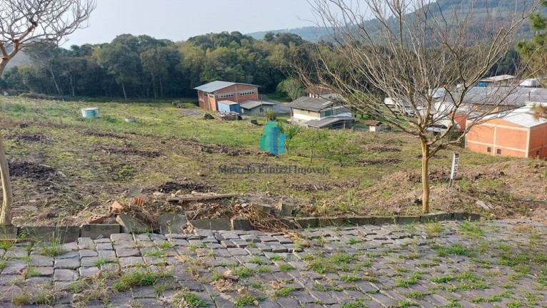 Terreno à Venda, 453 m² em Garibaldina - Garibaldi