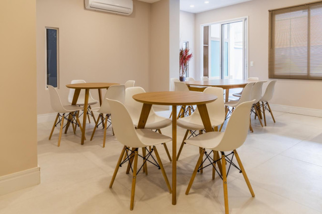 Imagem Apartamento com 2 Quartos à Venda, 86 m² em Laranjeiras - Rio De Janeiro