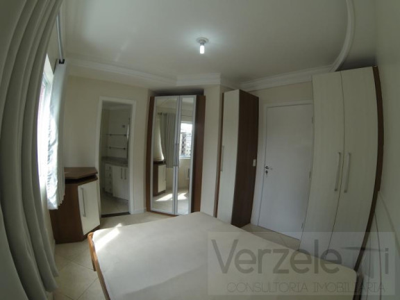 Imagem Apartamento com 3 Quartos para Temporada, 135 m² em Centro - Balneário Camboriú Imagem Apartamento com 3 Quartos para Temporada, 135 m² em Centro - Balneário Camboriú