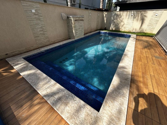 Imagem Sobrado com 3 Quartos para Alugar, 307 m² em Condomínio Do Lago - Goiânia