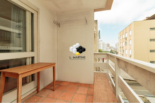 Imagem Apartamento com 2 Quartos à Venda, 77 m² em Santa Cecília - Porto Alegre Imagem Apartamento com 2 Quartos à Venda, 77 m² em Santa Cecília - Porto Alegre