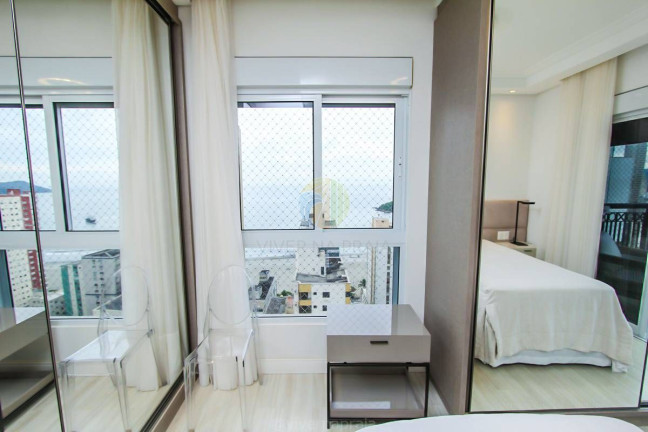 Imagem Apartamento com 3 Quartos à Venda,  em Centro - Balneário Camboriú