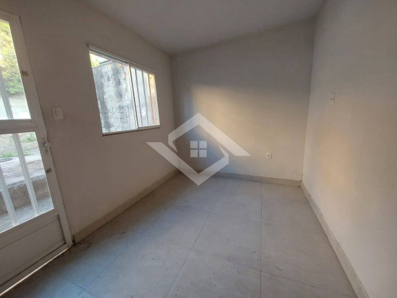 Imagem Casa com 3 Quartos à Venda, em Campo Grande - Rio De Janeiro Imagem Casa com 3 Quartos à Venda, em Campo Grande - Rio De Janeiro