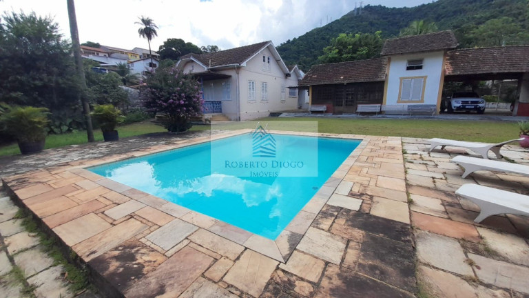 Imagem Imóvel com 3 Quartos à Venda, 325 m² em Taquara - Rio De Janeiro Imagem Imóvel com 3 Quartos à Venda, 325 m² em Taquara - Rio De Janeiro