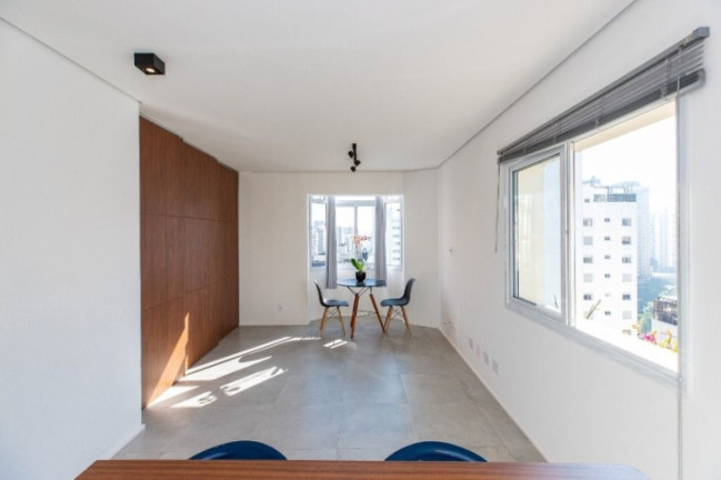 Imagem Apartamento com 1 Quarto à Venda, 42 m² em Vila Nova Conceição - São Paulo Imagem Apartamento com 1 Quarto à Venda, 42 m² em Vila Nova Conceição - São Paulo