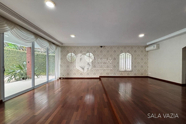 Imagem Casa com 5 Quartos à Venda, 582 m² em Brooklin - São Paulo Imagem Casa com 5 Quartos à Venda, 582 m² em Brooklin - São Paulo