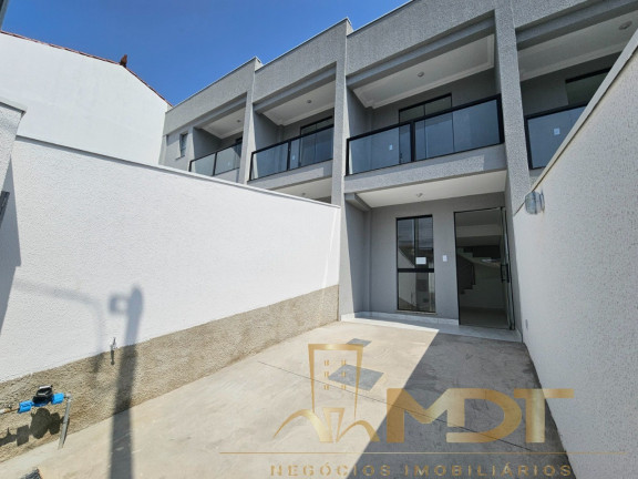 Casa com 2 Quartos à Venda, 110 m² em São João Batista (venda Nova) - Belo Horizonte