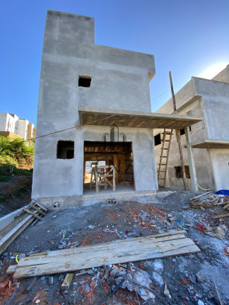 Imagem Sobrado com 3 Quartos à Venda, 92 m² em São Pedro - Brusque
