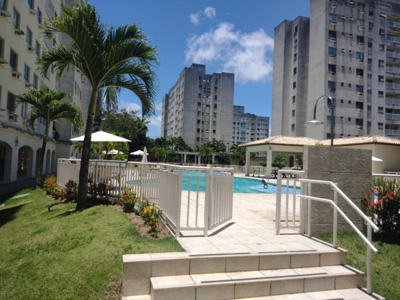 Apartamento com 2 Quartos à Venda, 64 m² em Buraquinho - Lauro De Freitas