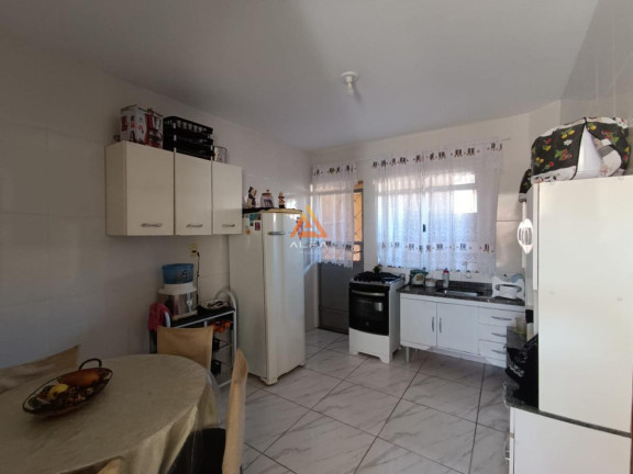 Imagem Apartamento com 2 Quartos à Venda, 60 m²