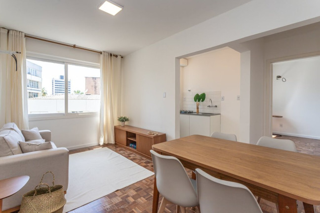 Apartamento com 1 Quarto à Venda, 40 m² em Petrópolis - Porto Alegre
