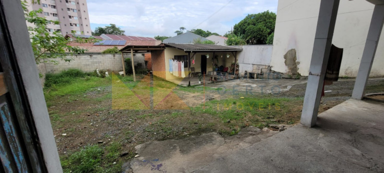 Imagem Casa com 4 Quartos à Venda, 298 m² em Salto Weissbach - Blumenau Imagem Casa com 4 Quartos à Venda, 298 m² em Salto Weissbach - Blumenau