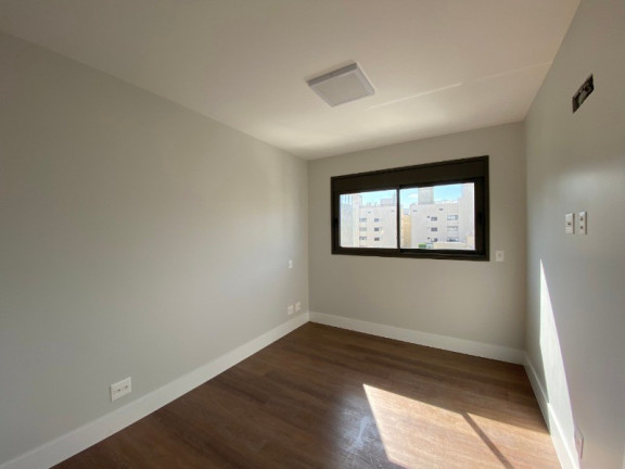 Imagem Apartamento com 3 Quartos à Venda, 136 m² em Centro - Florianópolis