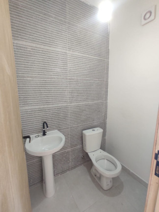 Imagem Casa com 2 Quartos à Venda, 75 m² em Vila São Sebastião - Mogi Das Cruzes