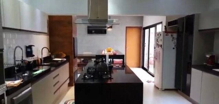 Imagem Casa de Condomínio com 3 Quartos à Venda, 217 m² em Jardim Residencial Chácara Ondina - Sorocaba