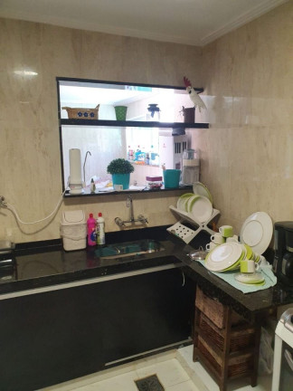 Imagem Casa com 4 Quartos à Venda, 150 m² em Granja Guarani - Teresópolis