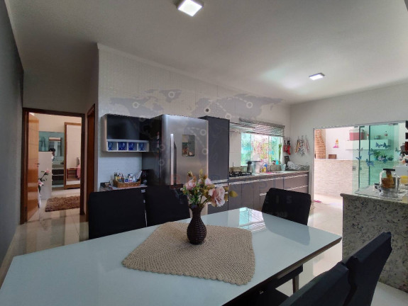 Imagem Casa com 2 Quartos à Venda, 205 m² em Jardim Silvestre - Bauru