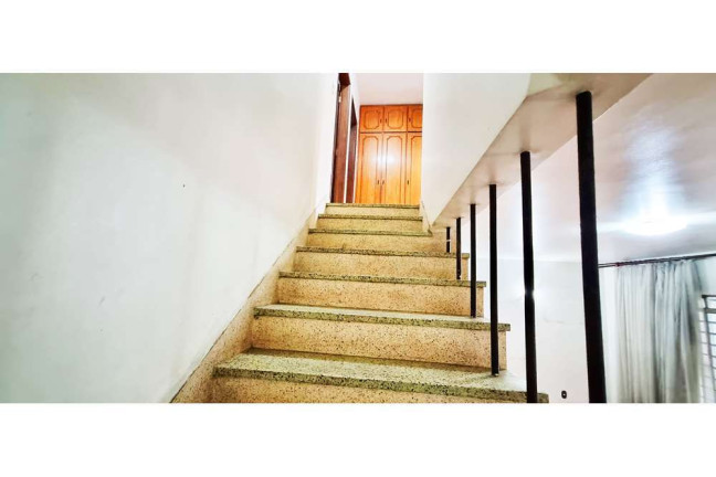 Imagem Casa com 4 Quartos à Venda, 129 m² em Jardim Das Acácias - São Paulo Imagem Casa com 4 Quartos à Venda, 129 m² em Jardim Das Acácias - São Paulo