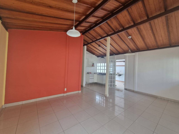 Casa com 2 Quartos para Alugar, 180 m² em Havaí - Belo Horizonte