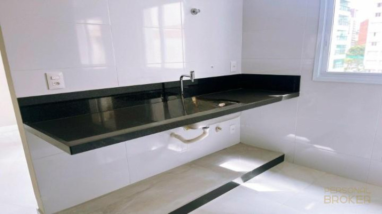 Imagem Apartamento com 3 Quartos à Venda, 116 m² em Lourdes - Belo Horizonte Imagem Apartamento com 3 Quartos à Venda, 116 m² em Lourdes - Belo Horizonte