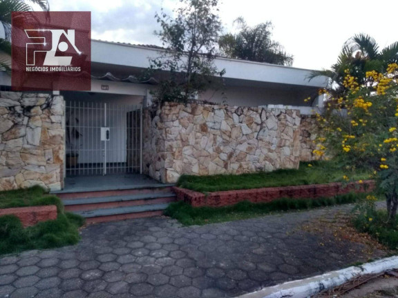 Casa com 3 Quartos à Venda, 200 m² em Vila Paraíba - Guaratinguetá