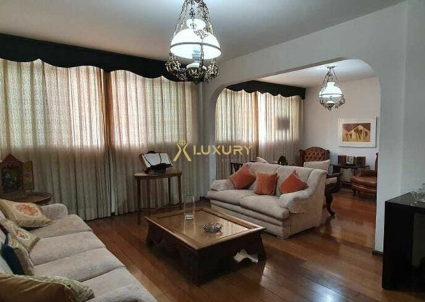 Imagem Imóvel com 4 Quartos à Venda, 150 m² em Lourdes - Belo Horizonte