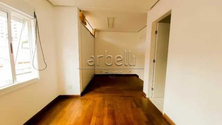 Imagem Casa com 4 Quartos à Venda, 180 m² em Sumaré - São Paulo Imagem Casa com 4 Quartos à Venda, 180 m² em Sumaré - São Paulo