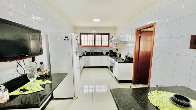 Imagem Casa com 3 Quartos à Venda, 500 m² em Jardim Planalto - Colatina Imagem Casa com 3 Quartos à Venda, 500 m² em Jardim Planalto - Colatina