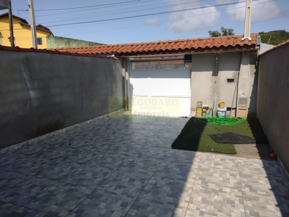 Imagem Sobrado com 3 Quartos à Venda, em Getuba - Caraguatatuba Imagem Sobrado com 3 Quartos à Venda, em Getuba - Caraguatatuba