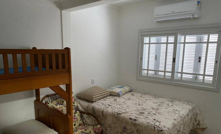 Imagem Casa com 5 Quartos à Venda, 195 m² em Zona Nova - Capão Da Canoa