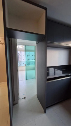 Imagem Apartamento com 4 Quartos à Venda, 175 m² em Meia Praia - Itapema Imagem Apartamento com 4 Quartos à Venda, 175 m² em Meia Praia - Itapema