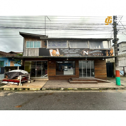 Casa à Venda, 288 m² em Monte Alegre - Camboriú
