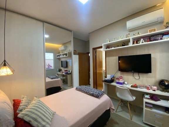 Imagem Casa de Condomínio com 3 Quartos à Venda, 395 m² em Jardins Lisboa - Goiânia