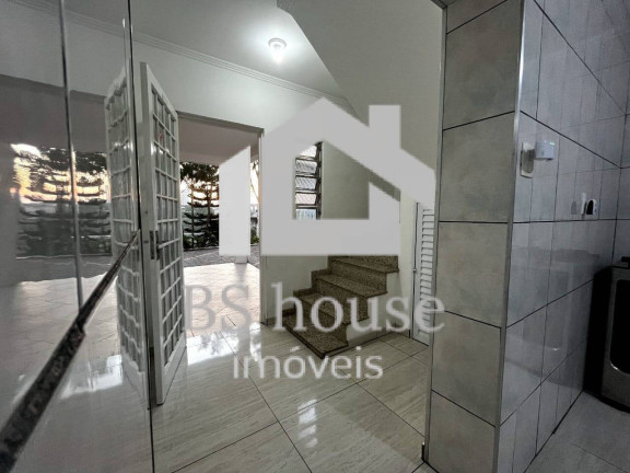 Imagem Sobrado com 4 Quartos à Venda, 205 m² em Vila Curuça - Santo André Imagem Sobrado com 4 Quartos à Venda, 205 m² em Vila Curuça - Santo André