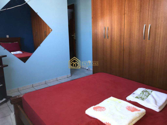 Imagem Casa com 3 Quartos à Venda, 210 m² em Parque Novo Oratório - Santo André