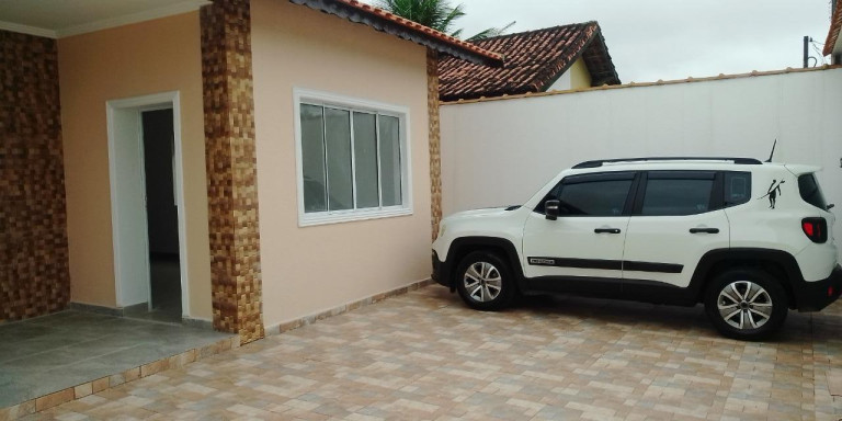 Imagem Casa com 2 Quartos à Venda, 220 m² em Jussara - Mongaguá Imagem Casa com 2 Quartos à Venda, 220 m² em Jussara - Mongaguá