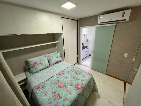 Imagem Imóvel com 1 Quarto à Venda, 33 m² em Barra - Salvador Imagem Imóvel com 1 Quarto à Venda, 33 m² em Barra - Salvador