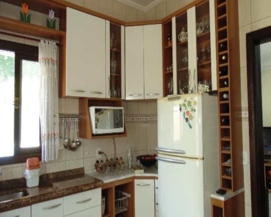 Imagem Casa com 3 Quartos à Venda, 364 m² em Parque Arco Iris - Atibaia