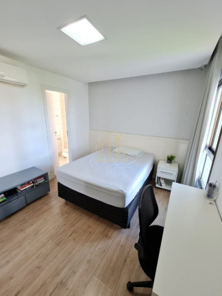 Imagem Imóvel com 3 Quartos à Venda, 195 m² em Alphaville I - Salvador Imagem Imóvel com 3 Quartos à Venda, 195 m² em Alphaville I - Salvador